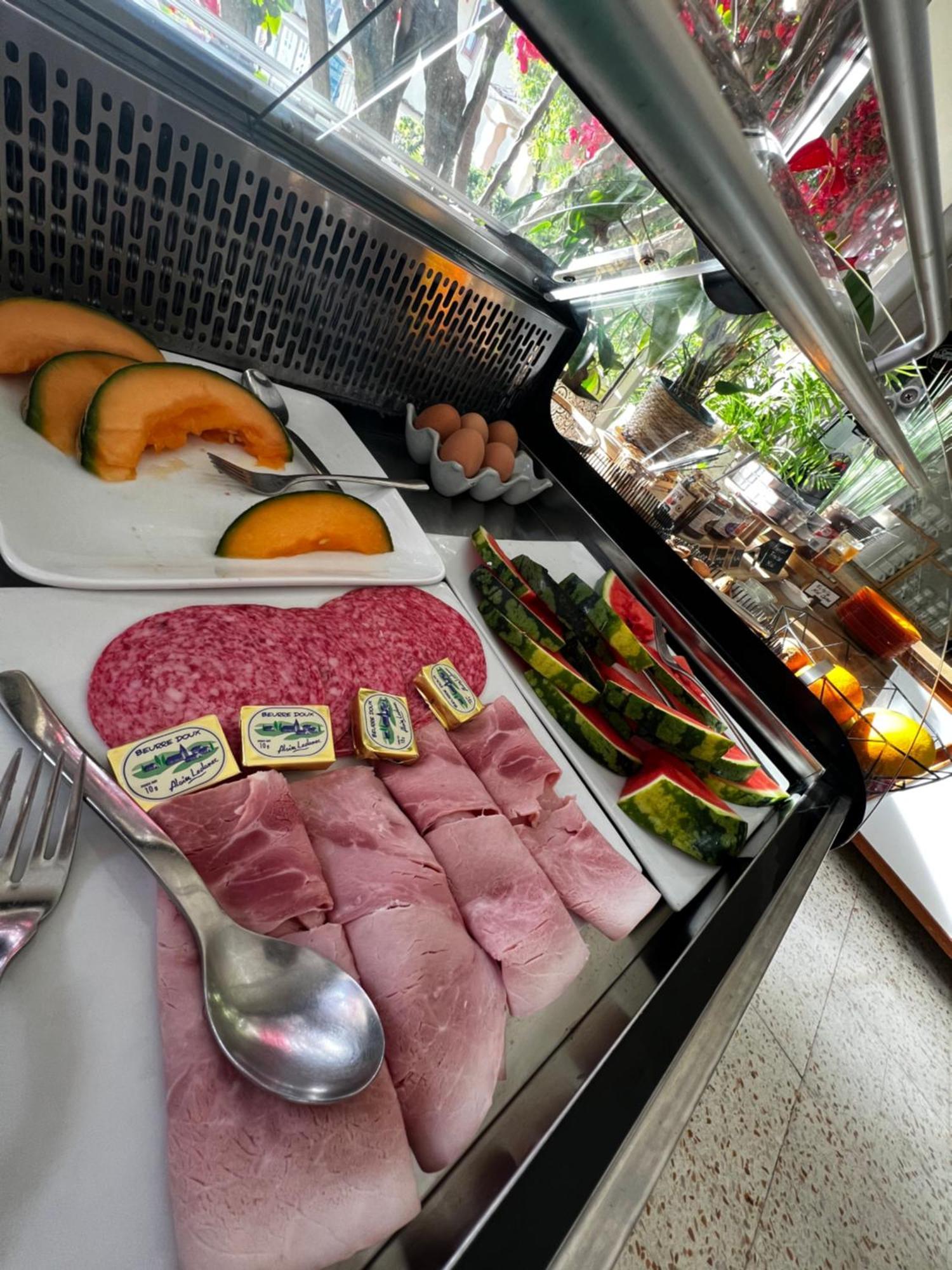Hotel Restaurant L' Empereur Aleria  Ngoại thất bức ảnh